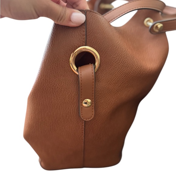 Beautiful BROWN PURSE - Picture 2 of 6